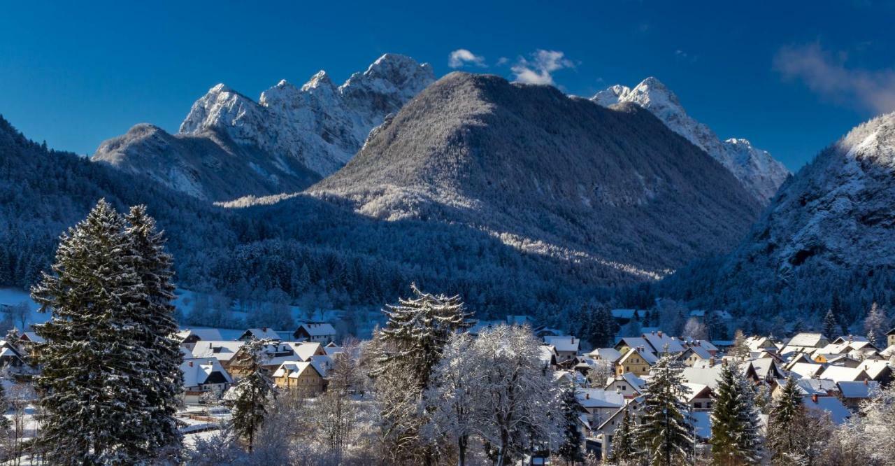 Vila Mountain View Glamping Dovje Exteriér fotografie